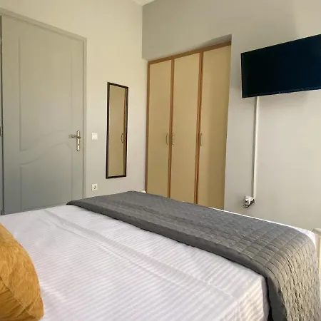 Ermis Апартаменты *